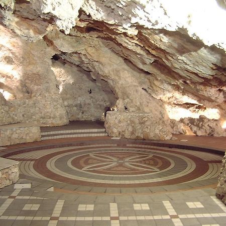 Agriturismo La Grotta Corbara  Ngoại thất bức ảnh